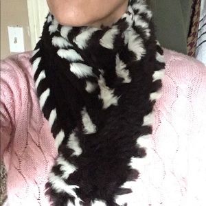 Luxurious fur scarf